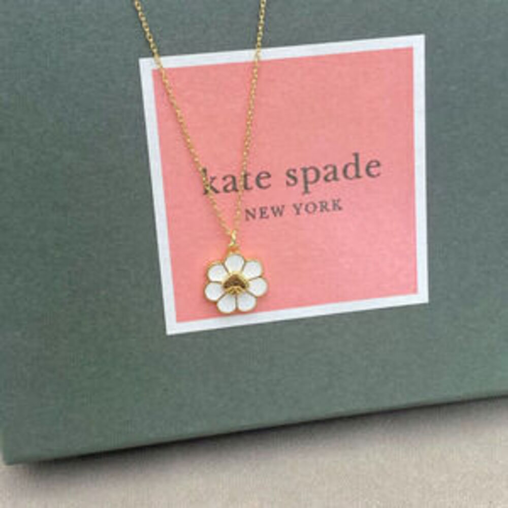 kate spade Enamel Gold Plated Heart Daisy Flower Necklace